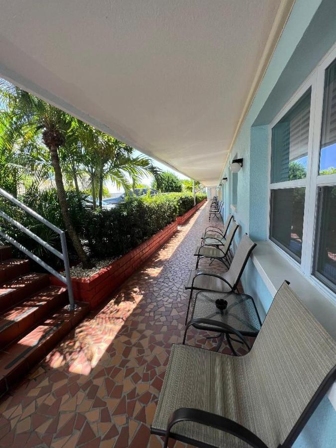 Beachside Resort Motel 圣徒皮特海滩 外观 照片