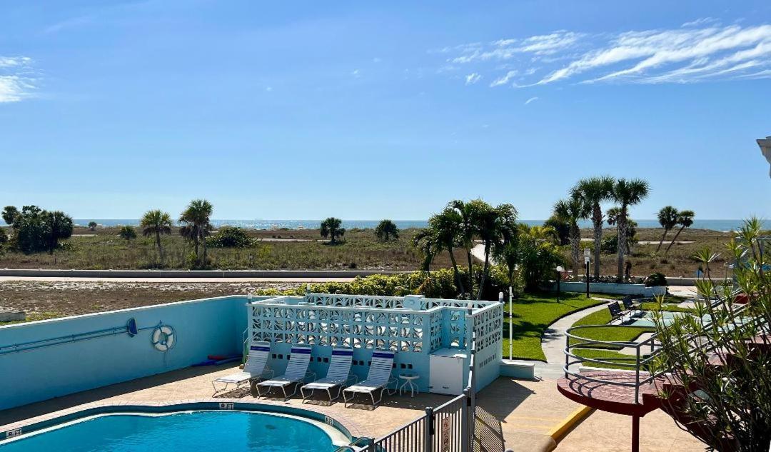 Beachside Resort Motel 圣徒皮特海滩 外观 照片
