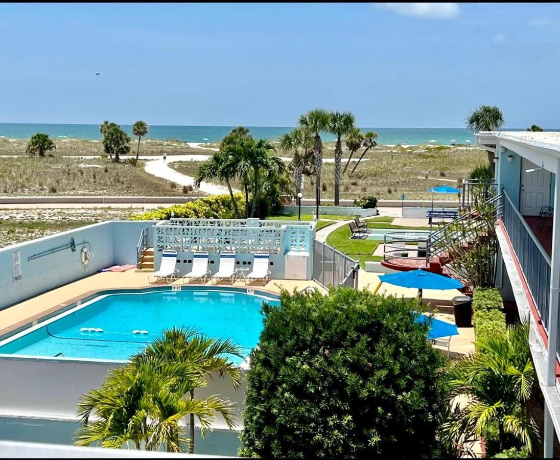 Beachside Resort Motel 圣徒皮特海滩 外观 照片