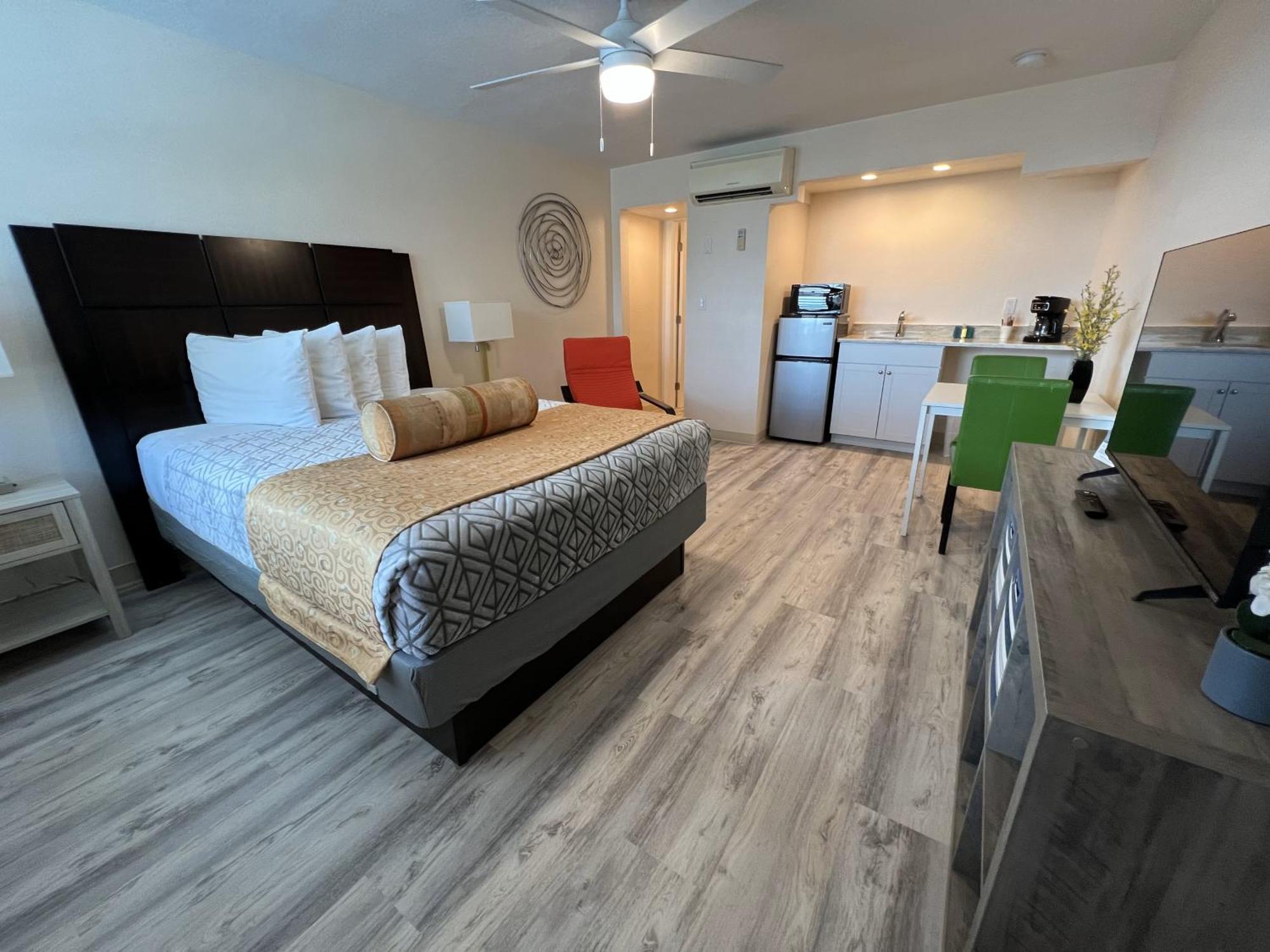 Beachside Resort Motel 圣徒皮特海滩 外观 照片