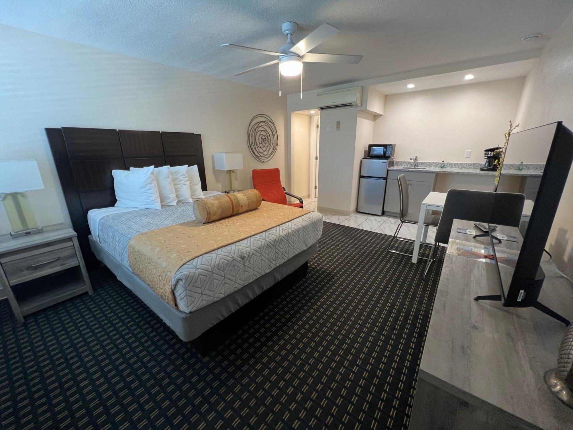 Beachside Resort Motel 圣徒皮特海滩 外观 照片
