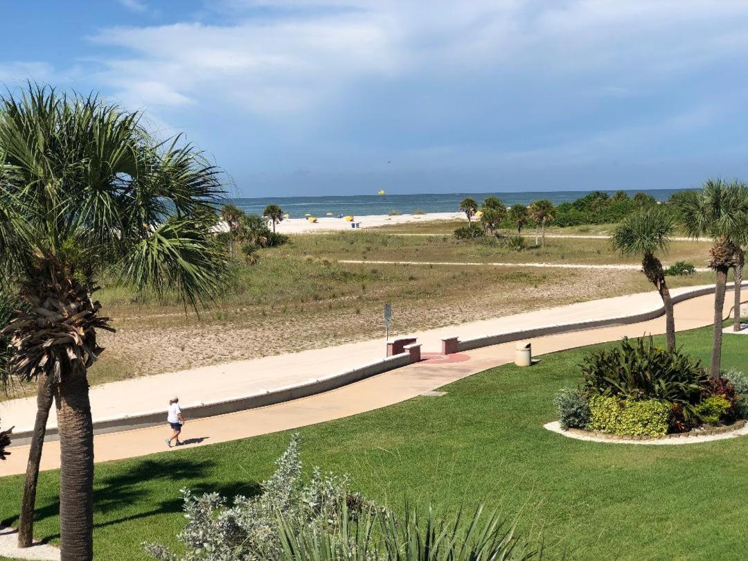 Beachside Resort Motel 圣徒皮特海滩 外观 照片